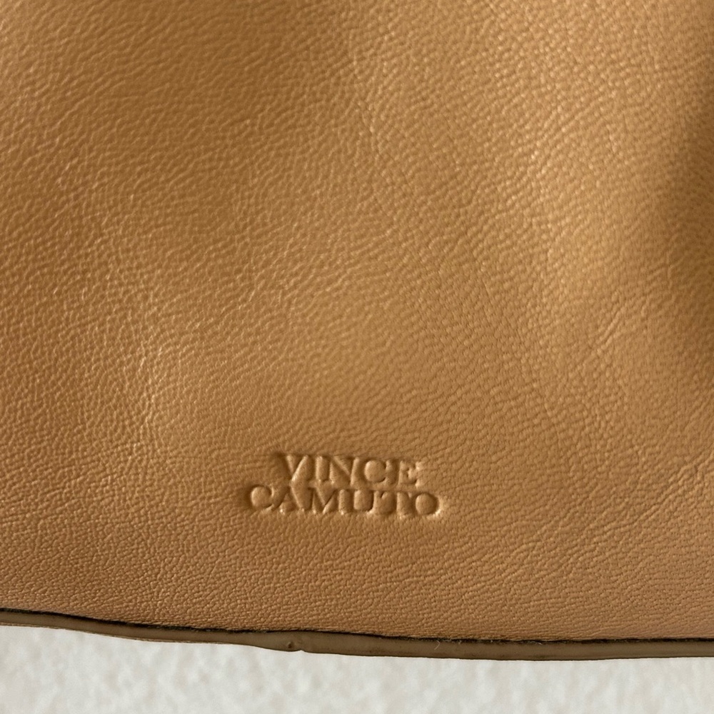 Vince Camuto 100% Leather Jordy Tote With Crossbody Strap Sandstone - Picture 6 of 16
